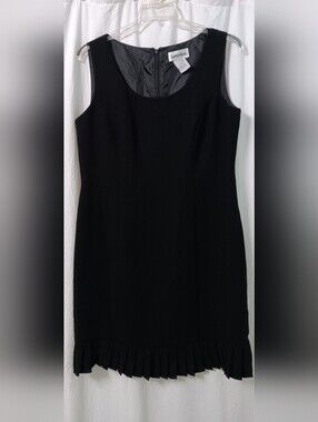 Danny & Nicole Black Sleeveless Pleated-Hem Shift Dress Size 16